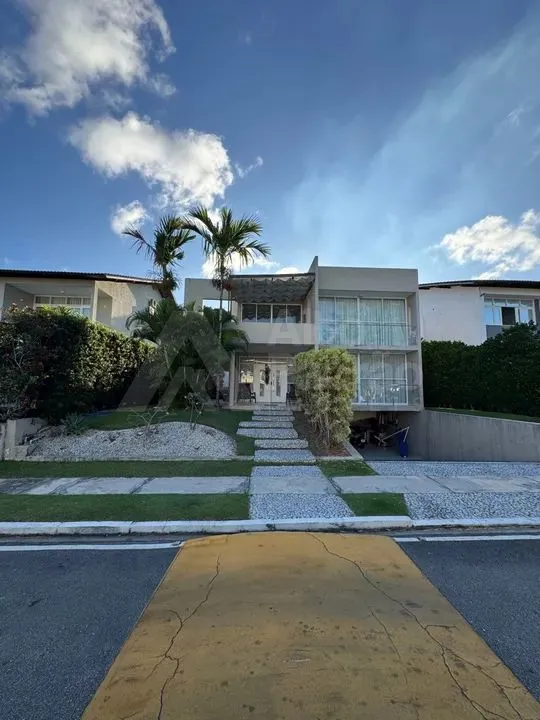 OPORTUNIDADE DE CASA  DE ALTO PADRÃO EM MACEIÓ-AL