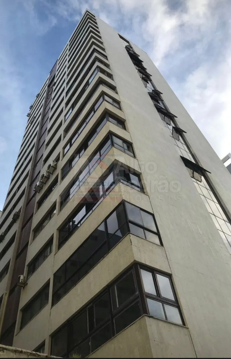 APARTAMENTO PARA LOCAÇÃO ANUAL DE ALTO PADRÃO EM BOA VIAGEM-PE