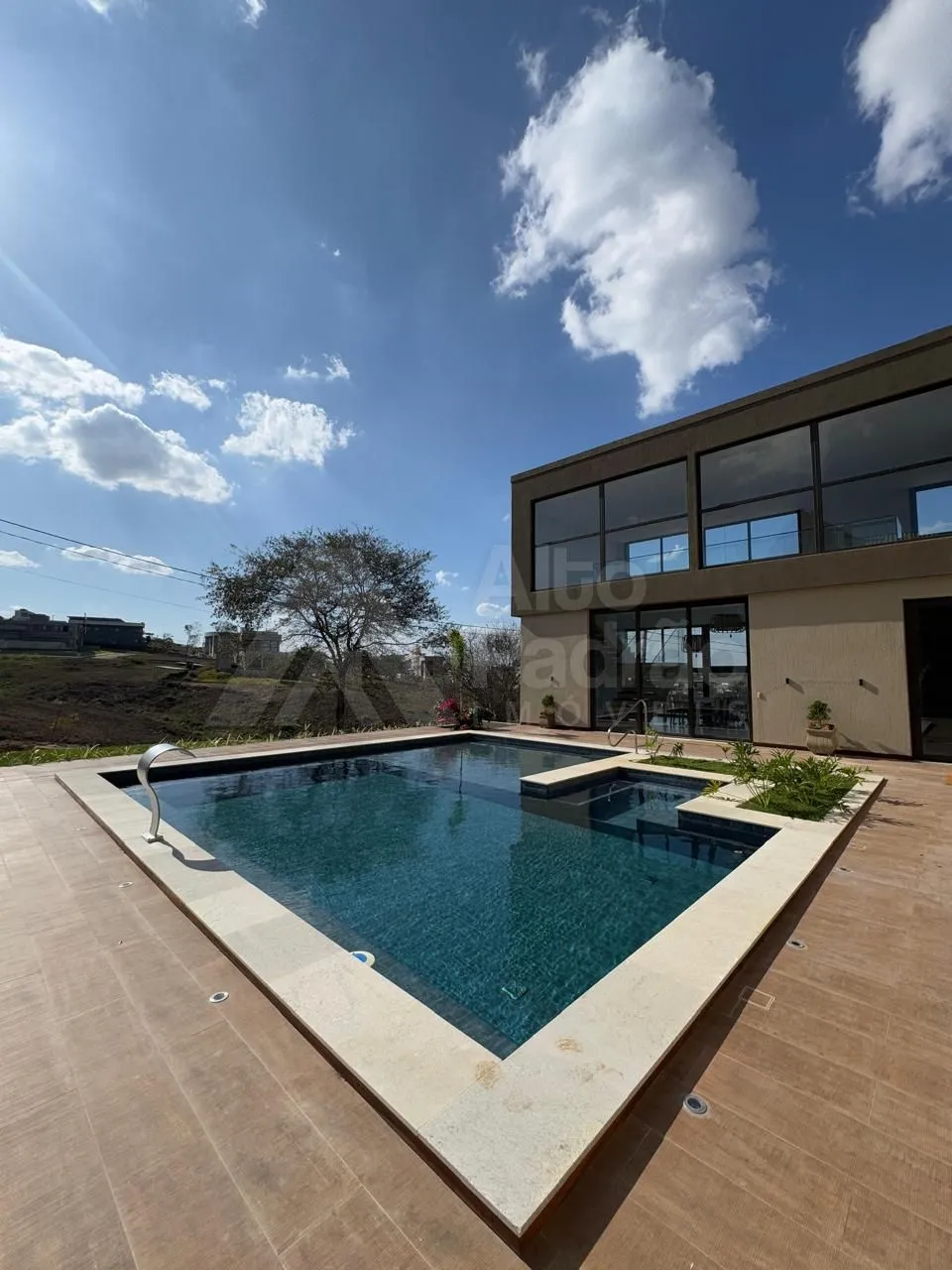 CASA EM CONDOMÍNIO ALTO PADRÃO | Á VENDA | GRAVATÁ-PE   