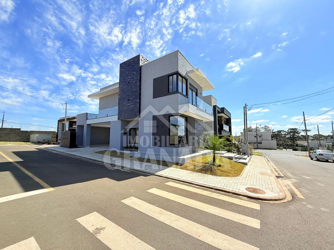 Residência à Venda - Condomínio Reserva Ecoville