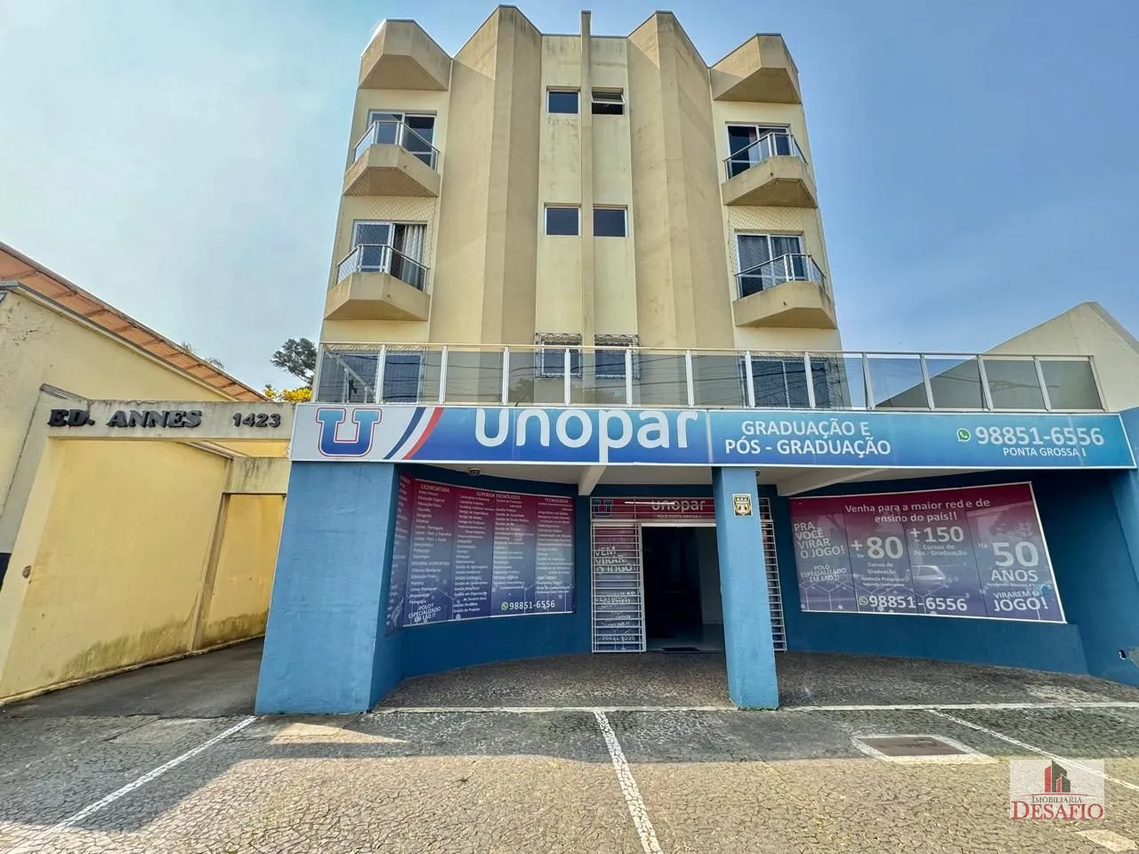 Apartamento à Venda em Uvaranas