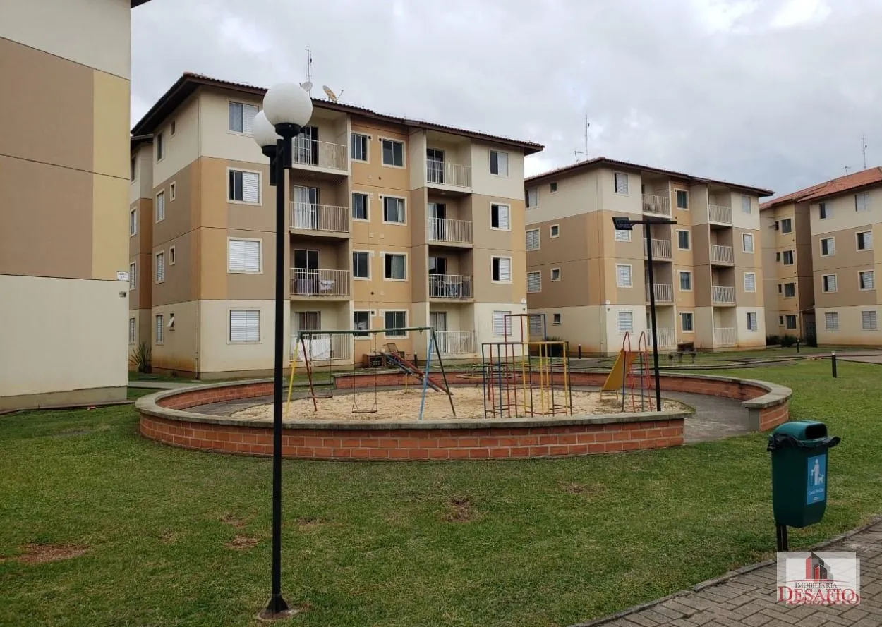 Apartamento para venda semi mobiliado em Uvaranas 