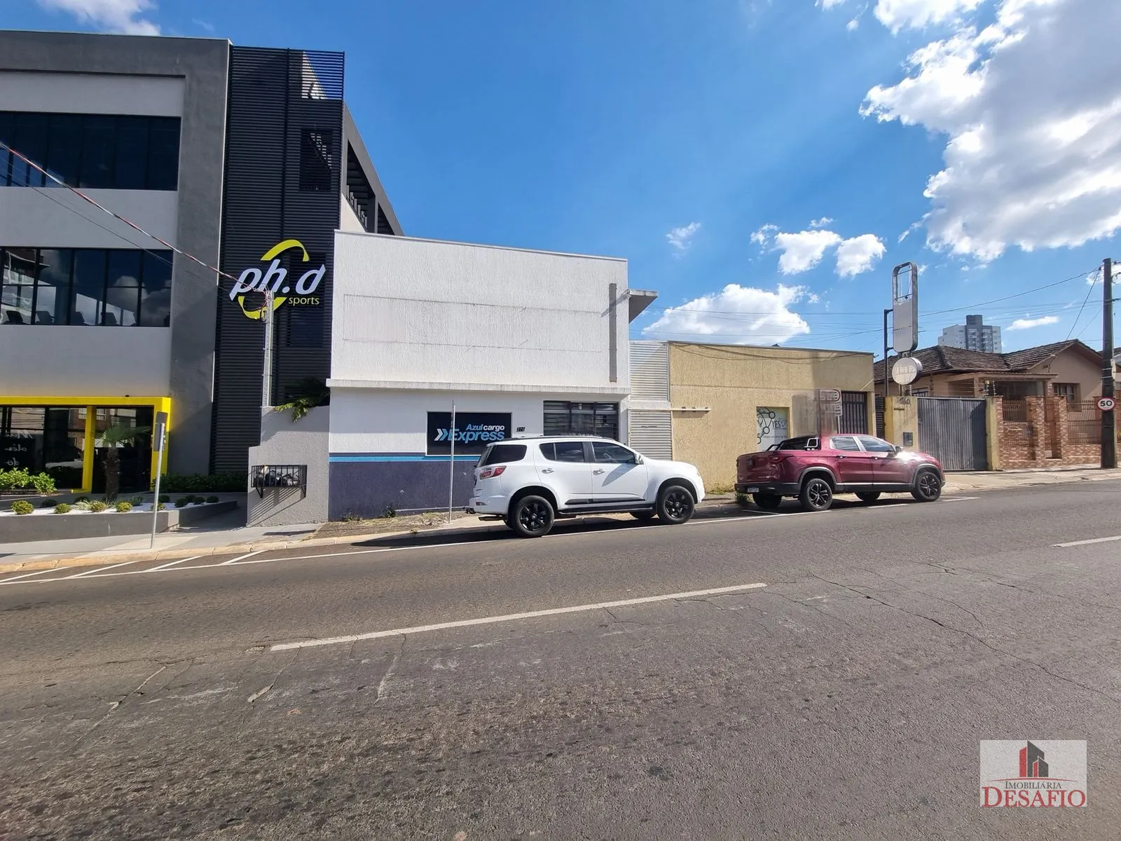 Imóvel Comercial à Venda em Oficinas