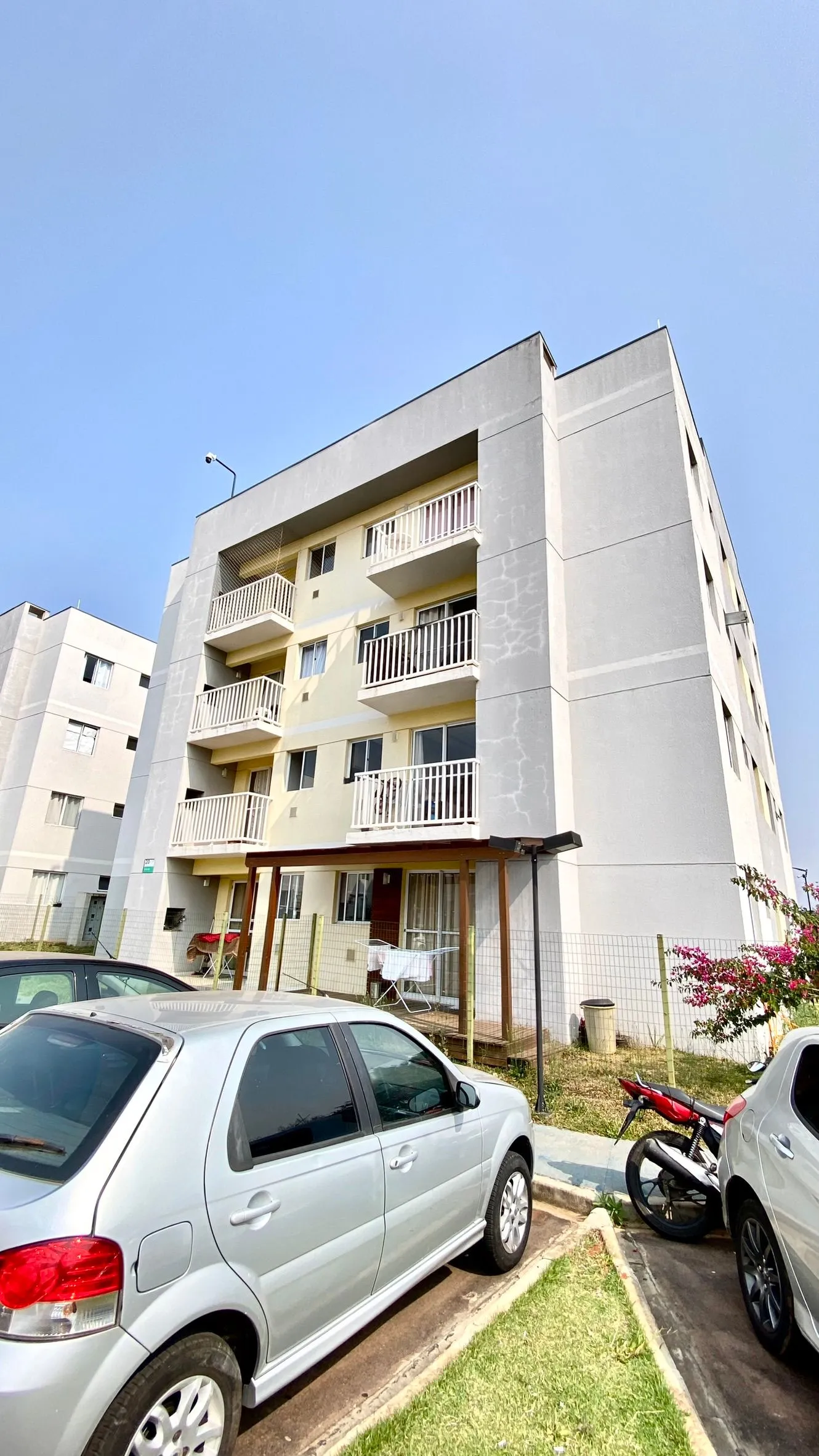 Apartamento 02 quartos - em Uvaranas