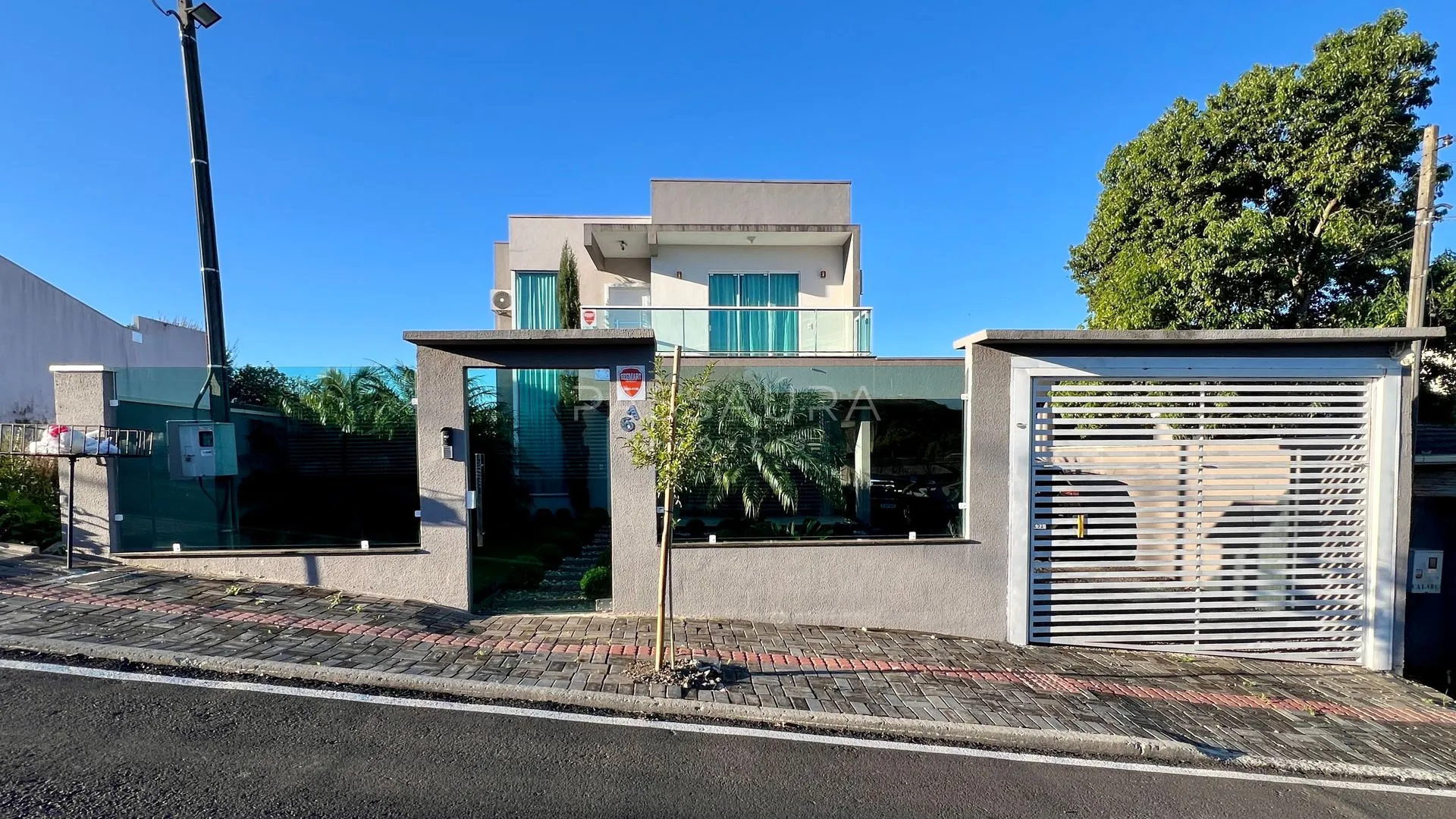 Sobrado à venda - Bairro Jardim Itália