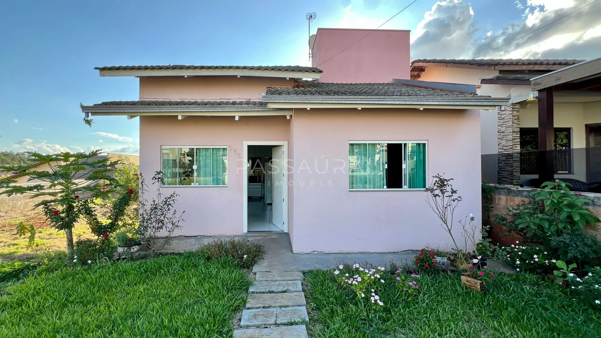 Casa à venda - Bairro Sadia