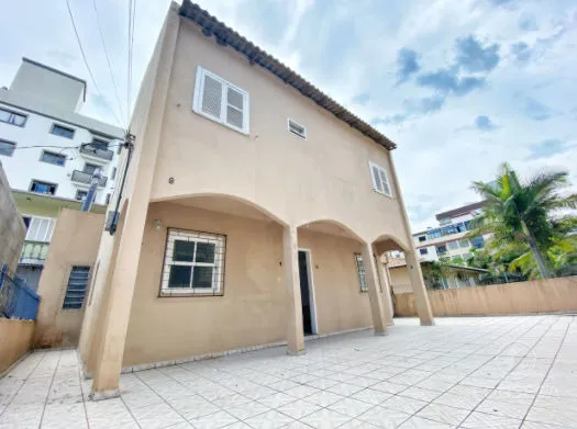 Casa para temporada no Mar Grosso