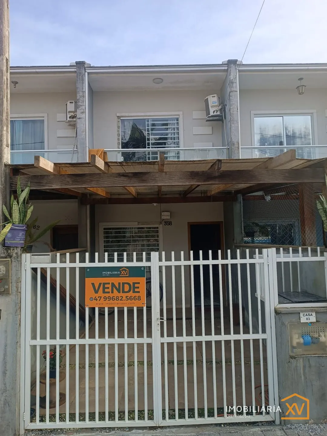 Geminado semi mobiliado com 02 dormitórios para vender, Vila Nova