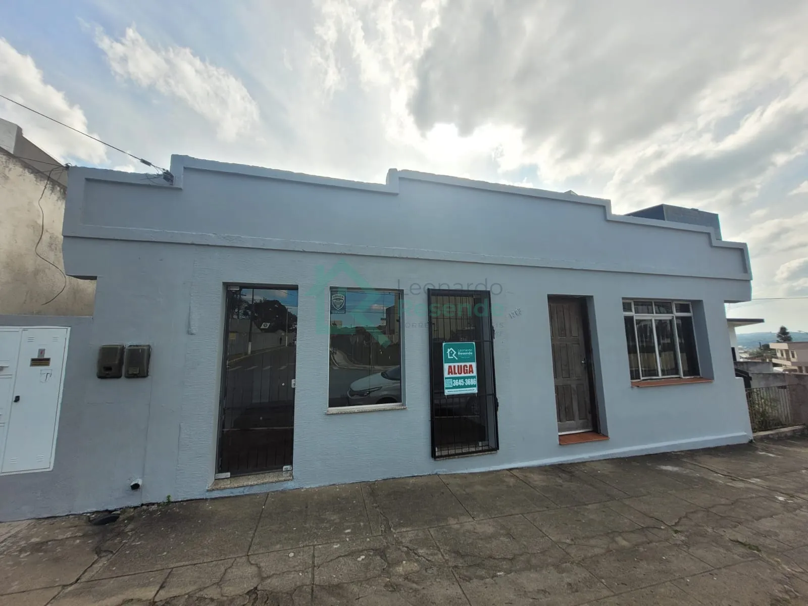 SALA COMERCIAL PRÓXIMA AO FÓRUM DE RIO NEGRO PR