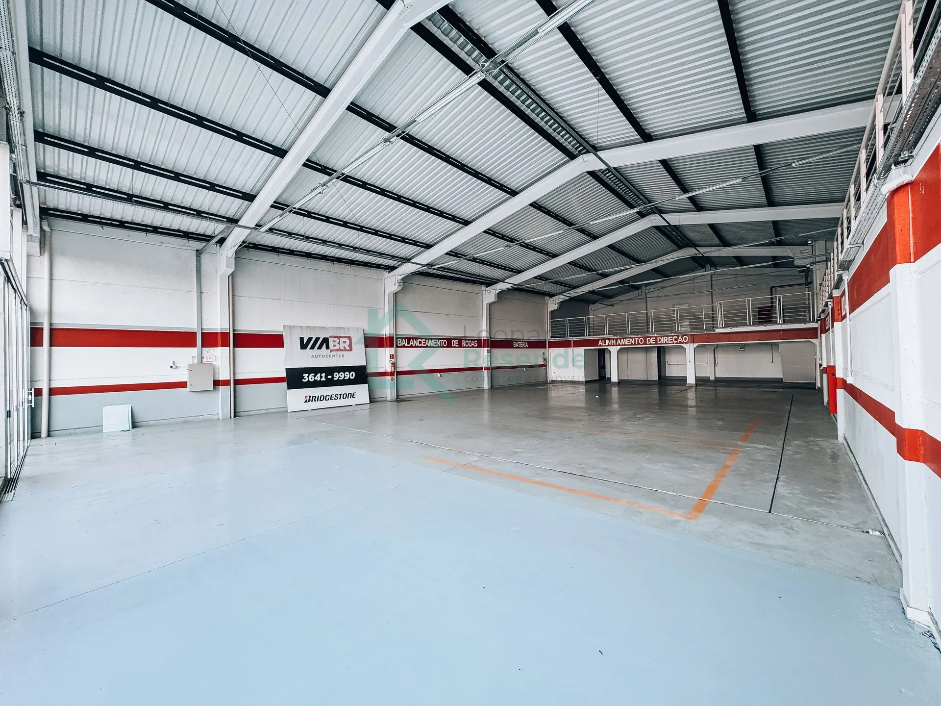 SALA COMERCIAL NO CENTRO DE MAFRA - 520 M2