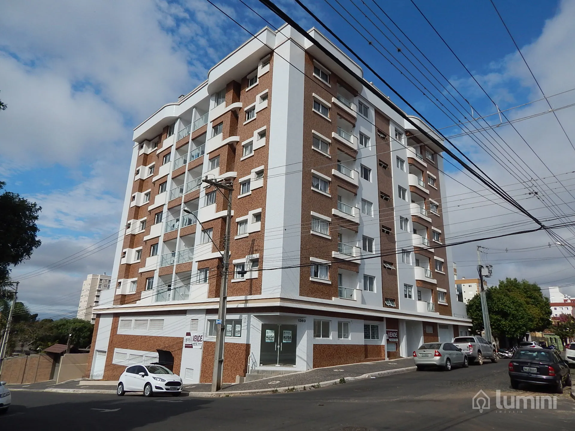 APARTAMENTO PARA LOCAÇÃO NO CENTRO - EDIFÍCIO VERNON