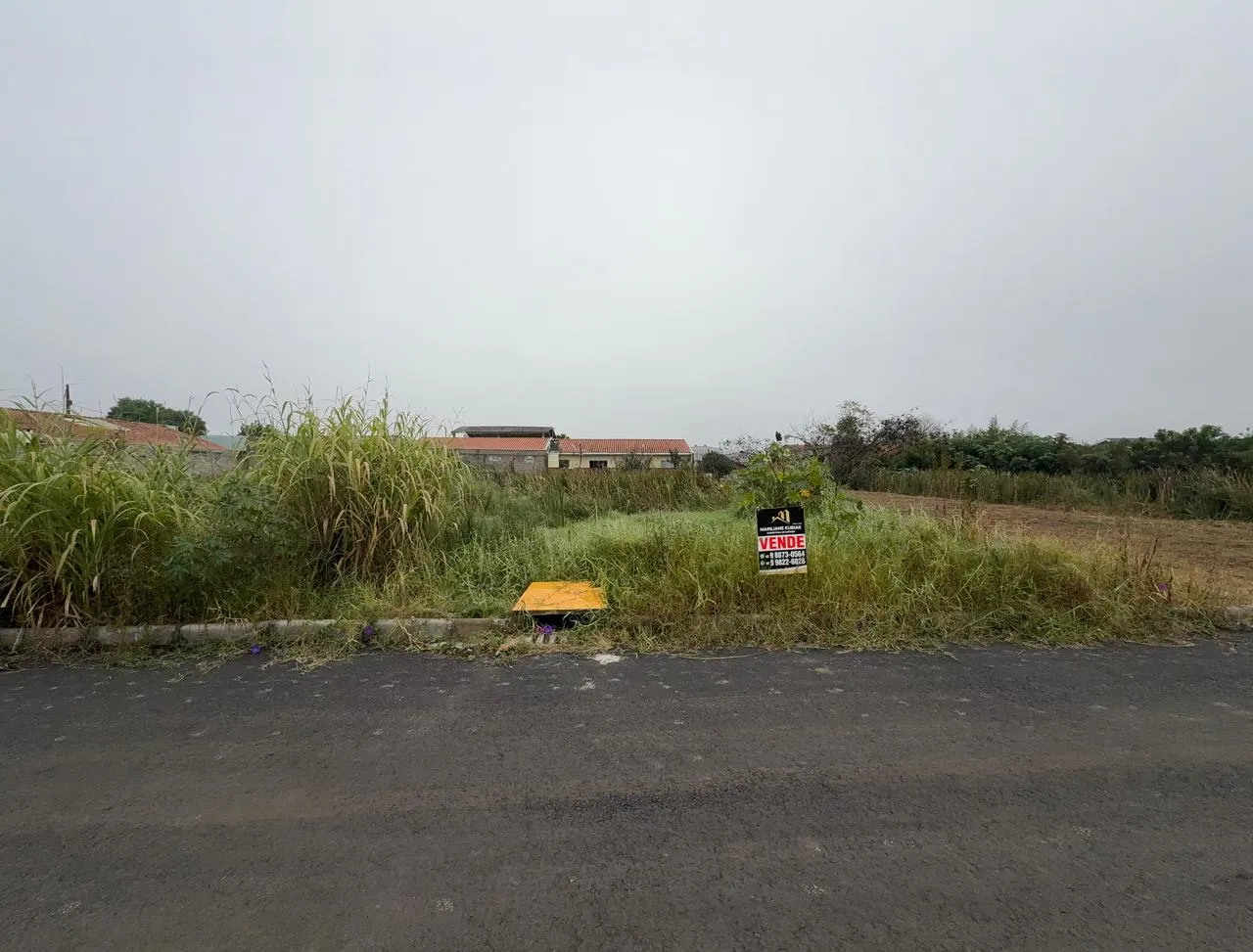 Lote á venda no Jardim Dona Hermínia