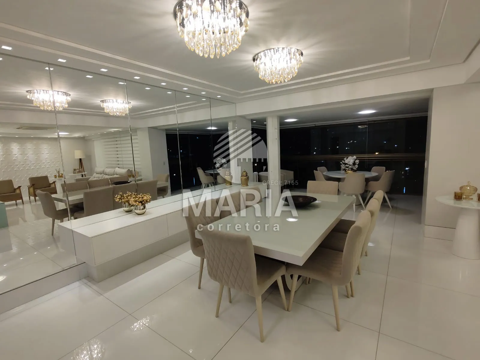 Apartamento à venda no Bairro Maurício de Nassau em Caruaru/PE ! 