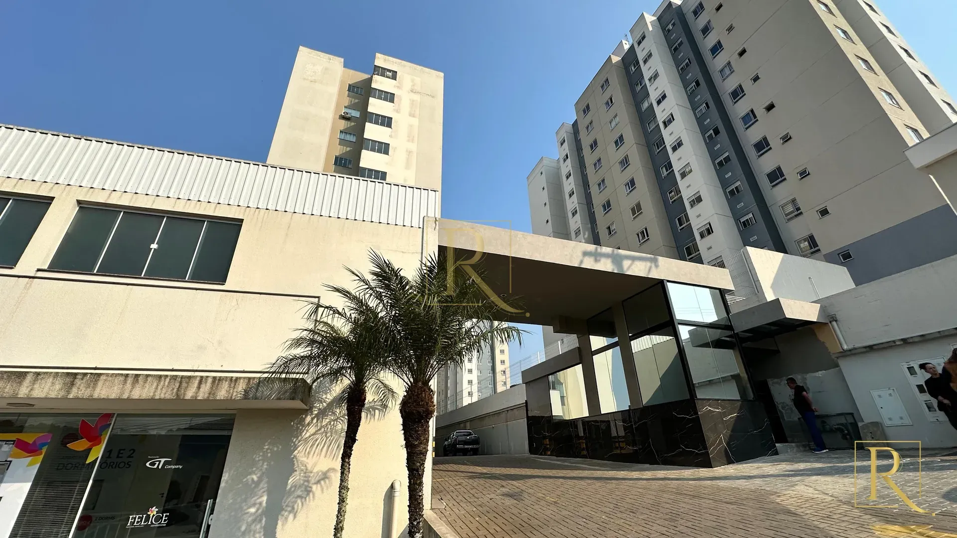 Apartamento semimobiliado à Locação no bairro Jardim do Moinho