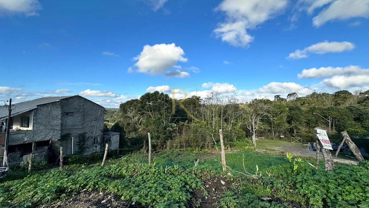 Terreno de esquina à venda no bairro Jardim América