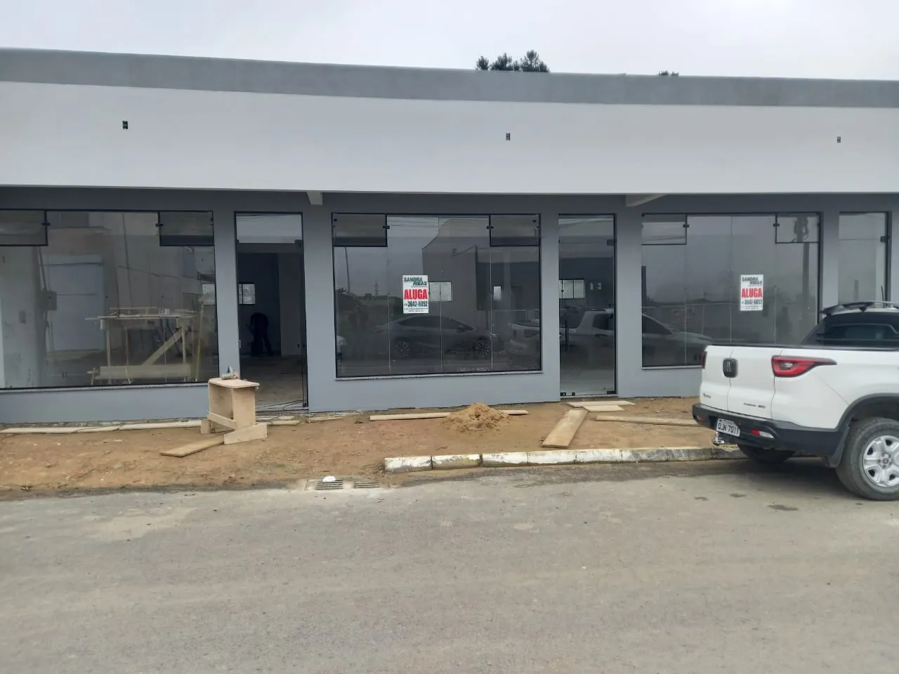 Sala para locação na Vila Nova 