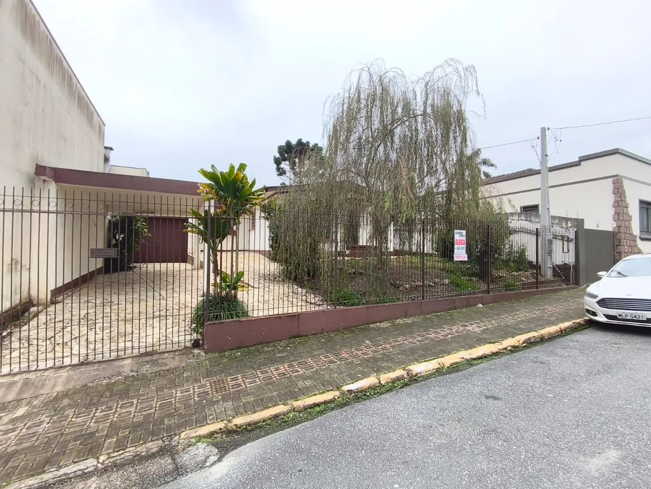Casa para locação no Centro