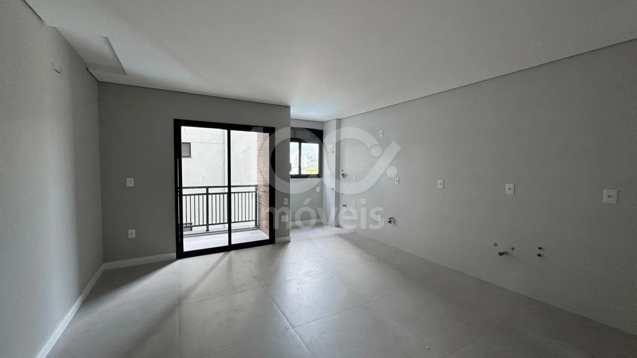 Apartamento no Edifício Portal da Brava na Praia Brava de Itajaí