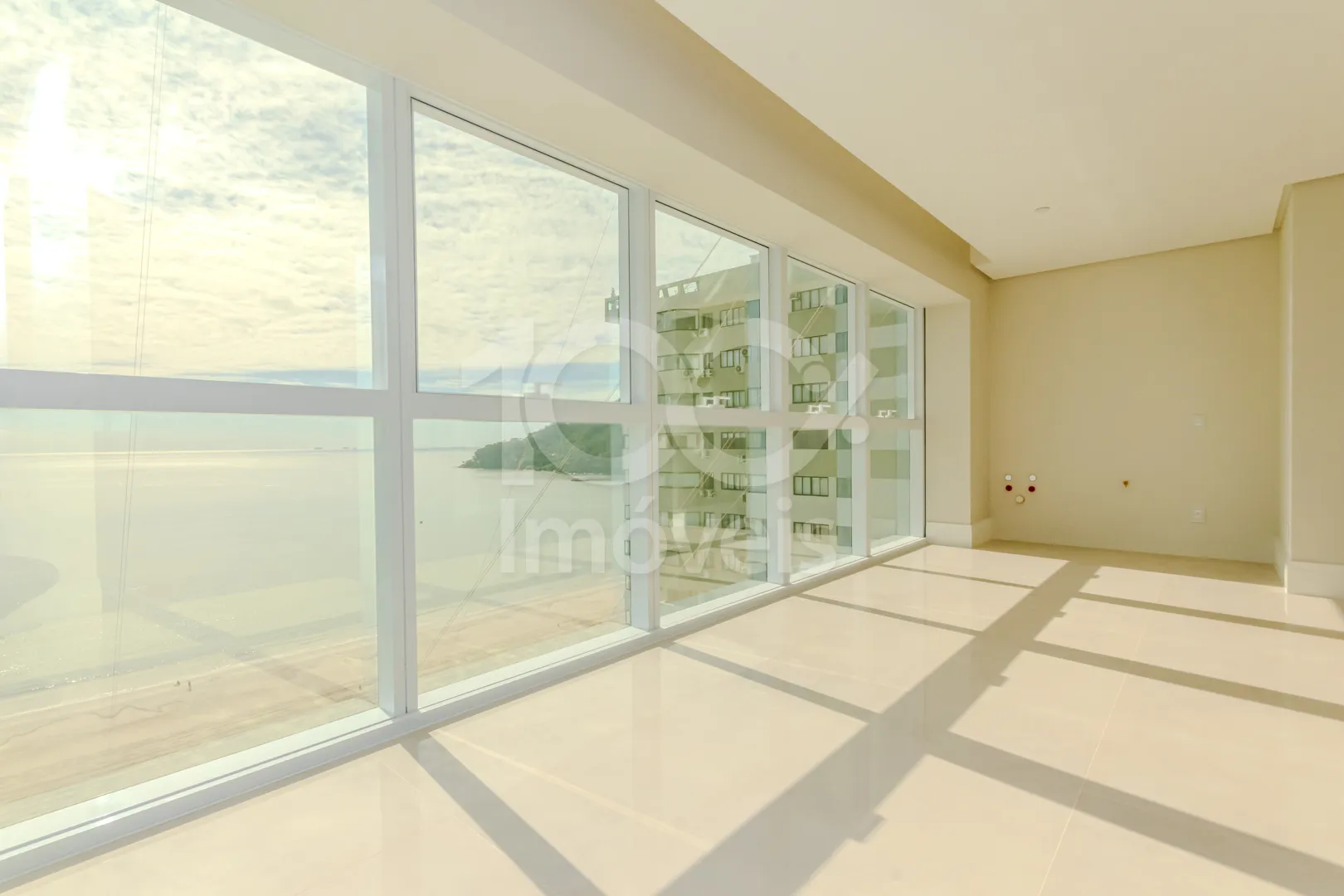 Apartamento no Edifício One Tower em Balneário Camboriú