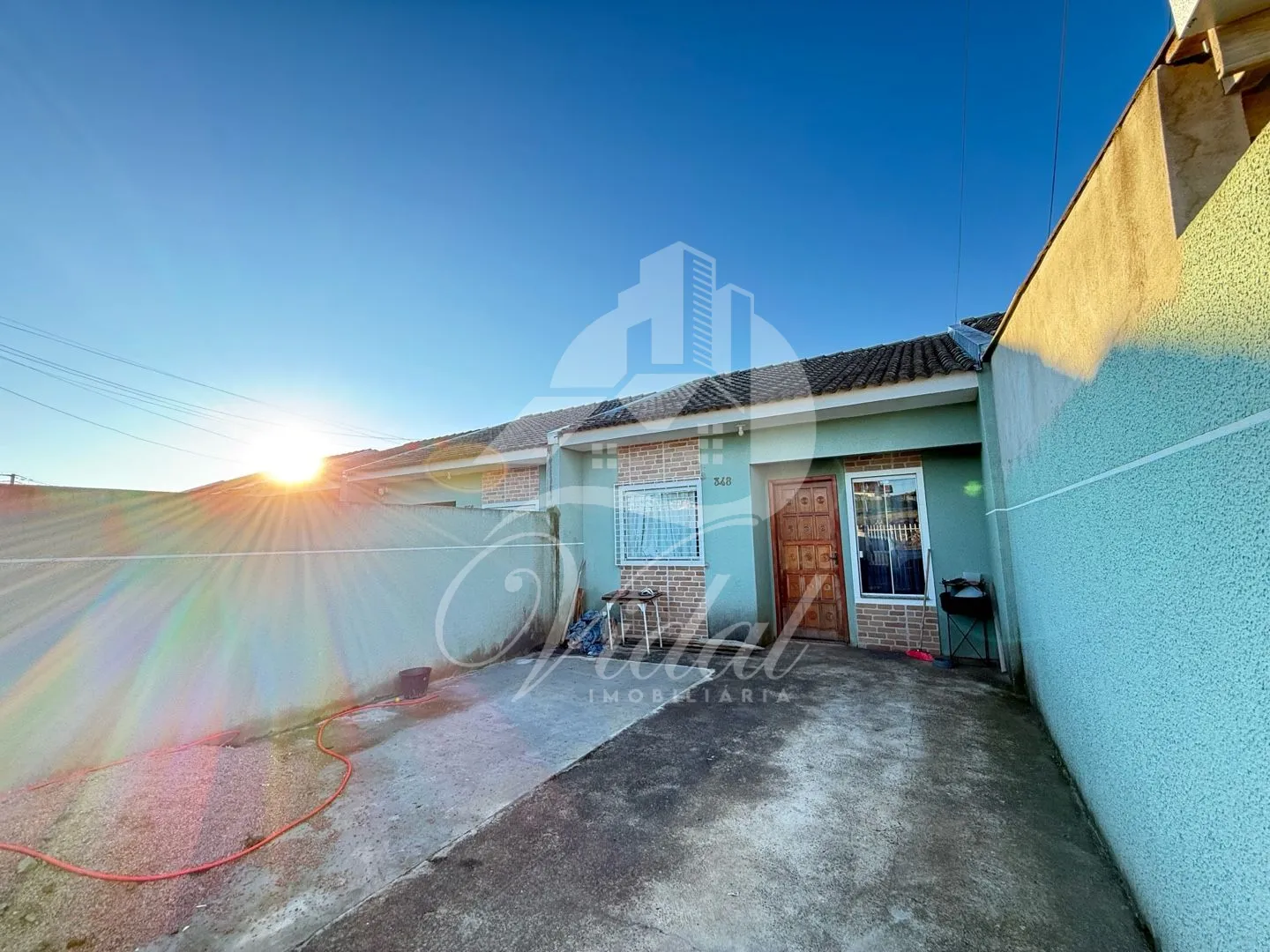 CASA SEMI-MOBILIADA PARA LOCAÇÃO NO CONTORNO