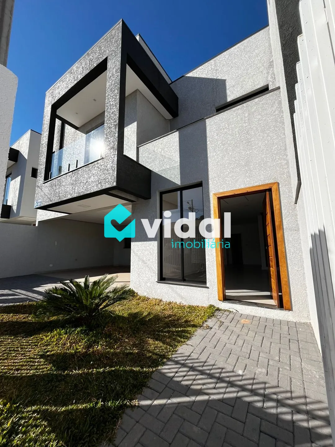 SOBRADO PARA VENDA NO CASTROVILE EM CASTRO