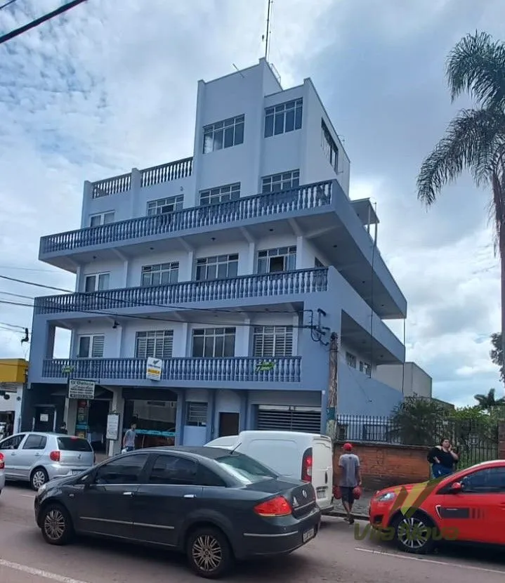 APARTAMENTO COMERCIAL - LOCAÇÃO - CENTRO