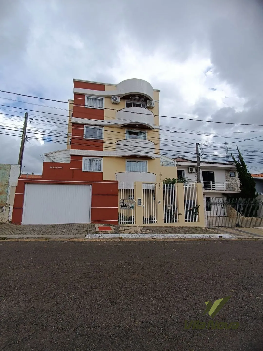 Apartamento - Ed. Ipê Amarelo - Órfãs 