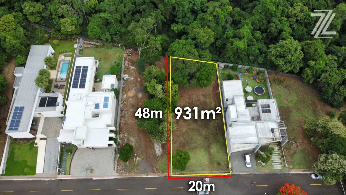 TERRENO COM 931M² À VENDA NO CONDOMÍNIO PORTAL DO SOL