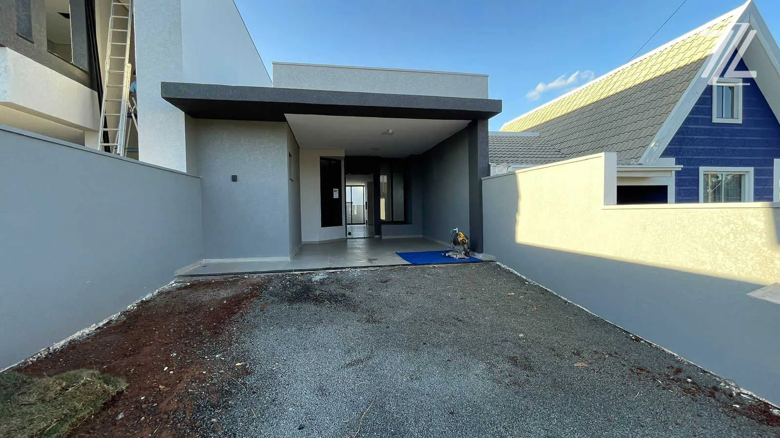 CASA À VENDA NO BAIRRO SEMINÁRIO